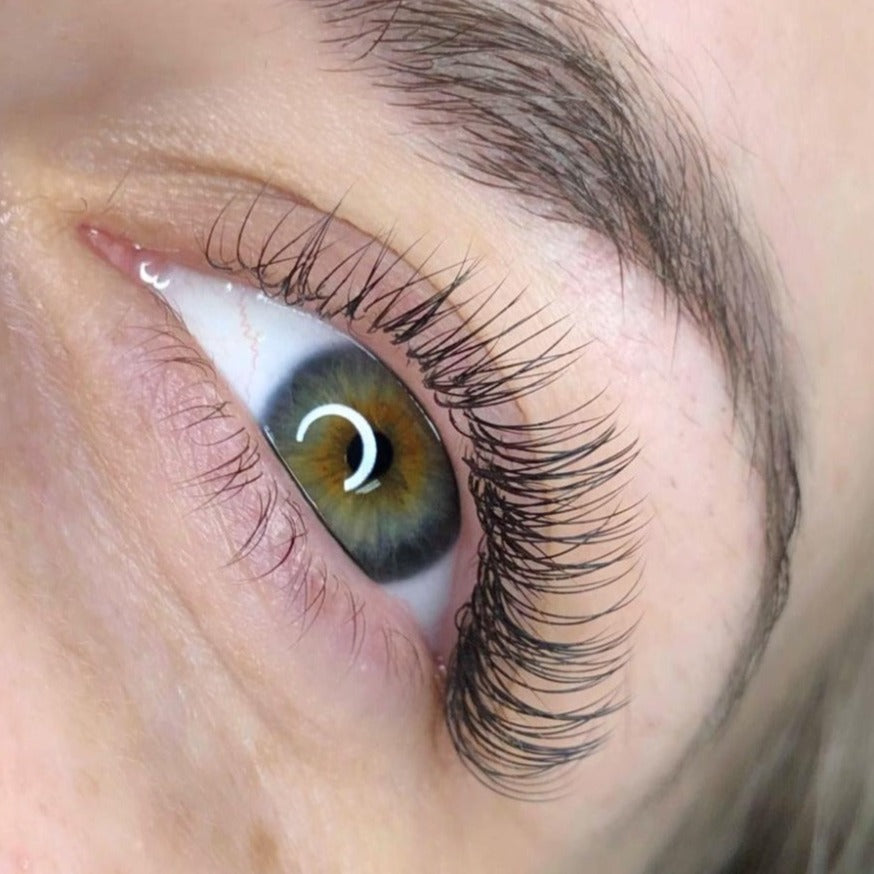 Training Classic Lashes 1:1 Small Group (max. 3 students)